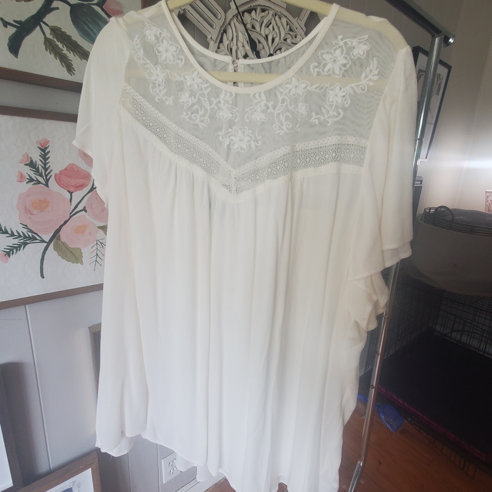 Torrid White Embroidered Blouse